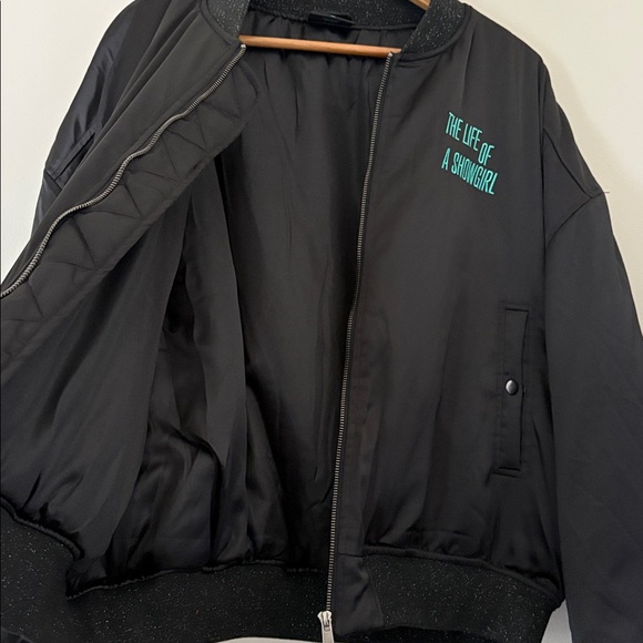Taylor Swift The Life of a Showgirl Got A Wi$hli$t Bomber Jacket Black Size 3X - Picture 7 of 16